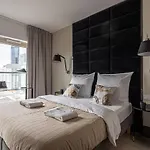 Mennica Deluxe ワルシャワ