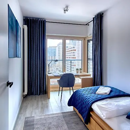 Appartement Mennica Deluxe Warschau