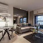 Mennica Deluxe Apartment *