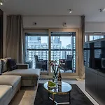 Apartment Mennica Deluxe Warsaw