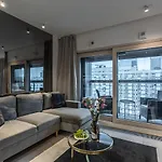 Apartment Mennica Deluxe *