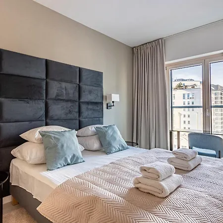 Apartamento Mennica Deluxe *